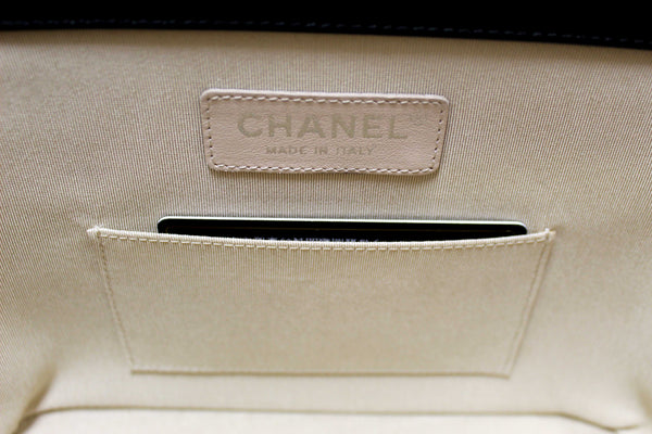 Chanel Black Calfskin and Raffia Vanity Case Shoulder Bag