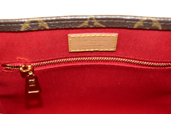 Louis Vuitton Classic Monogram Canvas Sac Plat BB Handbag