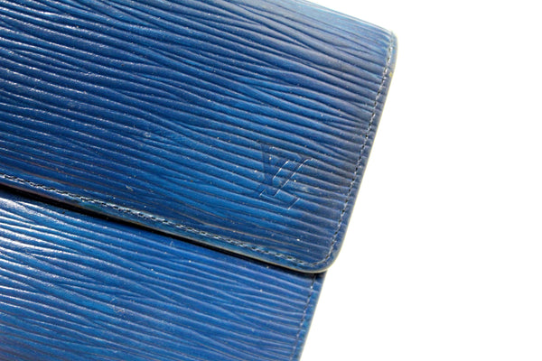 Louis Vuitton Blue Epi Leather Sarah Long Wallet