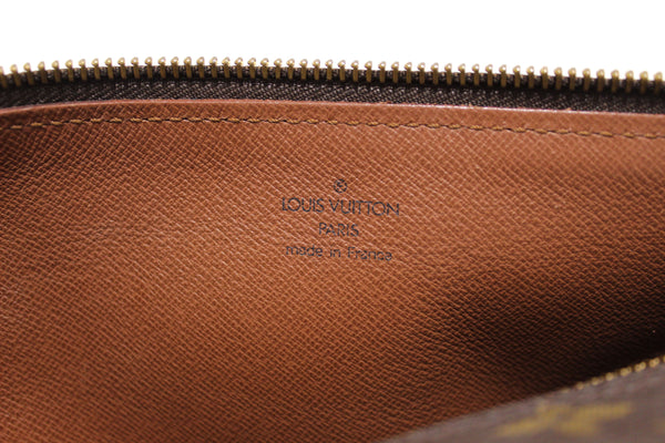 Louis Vuitton Classic Monogram Papillon 30 Handbag