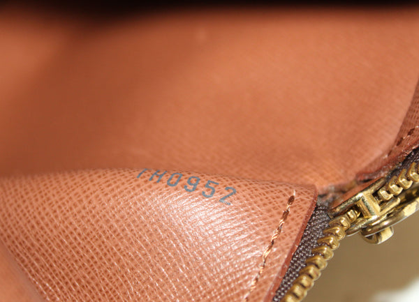 Louis Vuitton Classic Monogram Papillon 30 Handbag