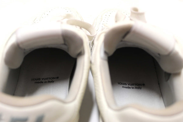 Louis Vuitton White Calfskin Mens LV Trainer Sneakers 38