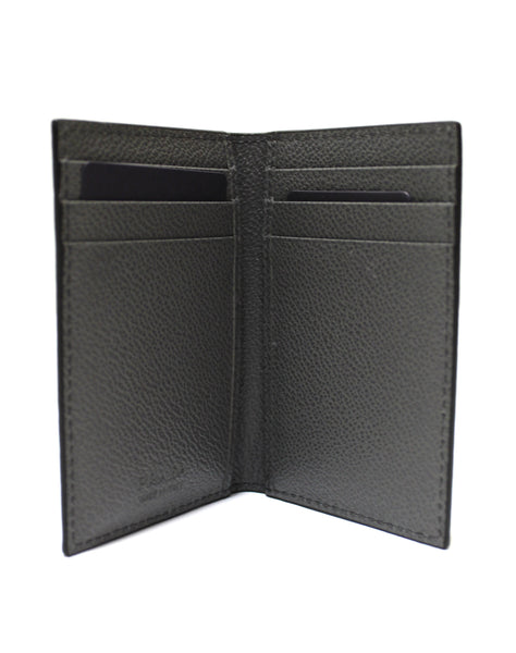 New Prada Black Calfskin Micro-Grained Leather Bifold Card Holder