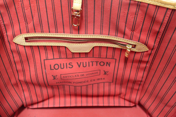 Louis Vuitton Classic Monogram Neverfull MM Tote Shoulder Bag