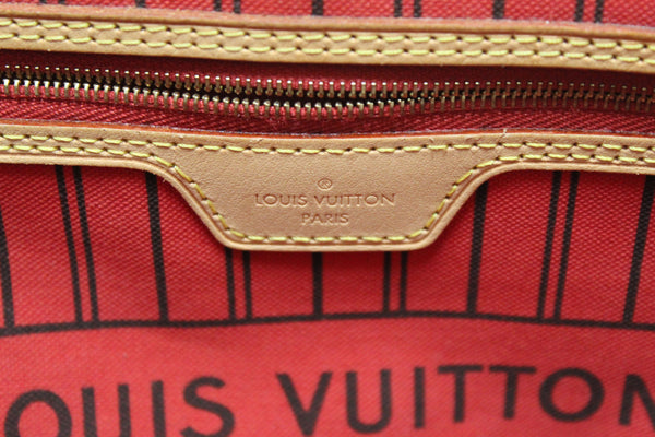 Louis Vuitton Classic Monogram Neverfull MM Tote Shoulder Bag