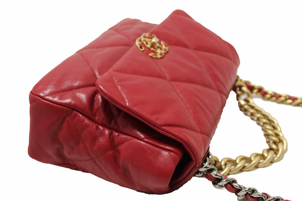 Chanel Red Quilted Lambskin Leather Chanel 19 Large Flap Shoulder Bag