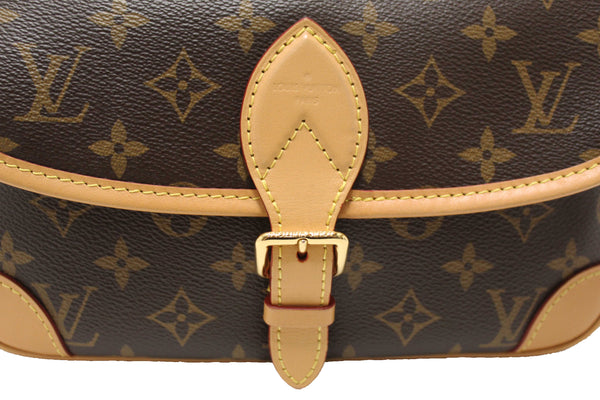 Louis Vuitton Classic Monogram Diana Shoulder Bag