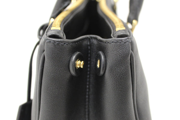 Prada Black Leather Medium Galleria Shoulder and Crossbody Bag