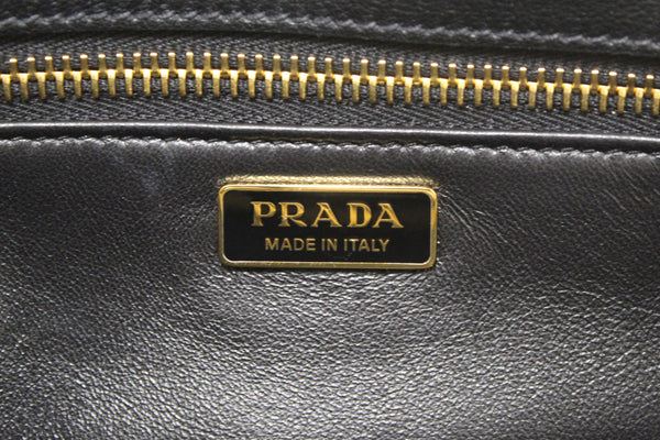 Prada Black Leather Medium Galleria Shoulder and Crossbody Bag
