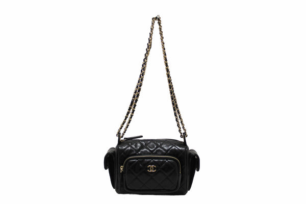 Chanel Black Shiny Crumpled Lambskin Quilted Small Preppy Pocket Camera Case Bag