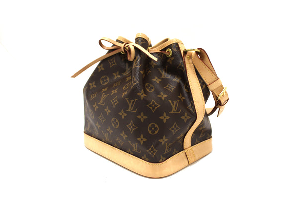 Louis Vuitton Classic Monogram Petit Noé Bucket Bag