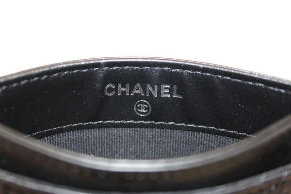 chanel black calfskin quilted reissue card holder | Shop Now at Italystation.com