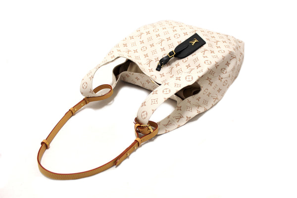 Louis Vuitton Other Monogram Atlantis GM Hobo Shoulder Bag