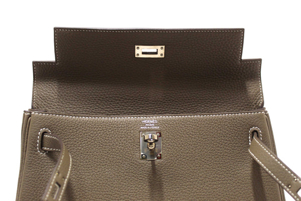 Hermes Etoupe Togo Leather Retourne Kelly 25 Handbag/Shoulder Bag