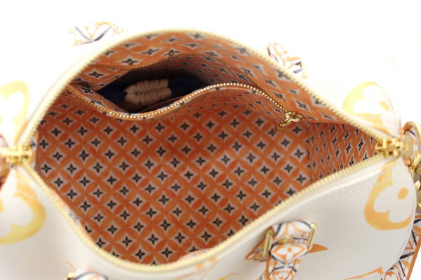 NEW Louis Vuitton Limited Edition Beige/Orange Monogram Giant By The Pool 2.0 Speedy 25 Bandouliere Bag