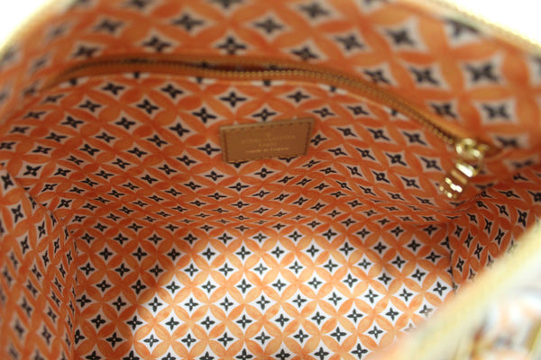 NEW Louis Vuitton Limited Edition Beige/Orange Monogram Giant By The Pool 2.0 Speedy 25 Bandouliere Bag