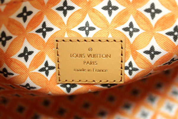NEW Louis Vuitton Limited Edition Beige/Orange Monogram Giant By The Pool 2.0 Speedy 25 Bandouliere Bag