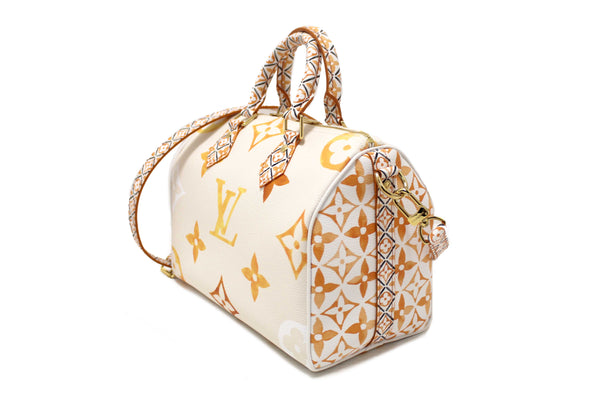 NEW Louis Vuitton Limited Edition Beige/Orange Monogram Giant By The Pool 2.0 Speedy 25 Bandouliere Bag