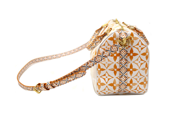 NEW Louis Vuitton Limited Edition Beige/Orange Monogram Giant By The Pool 2.0 Speedy 25 Bandouliere Bag