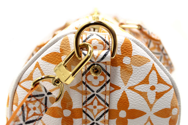 NEW Louis Vuitton Limited Edition Beige/Orange Monogram Giant By The Pool 2.0 Speedy 25 Bandouliere Bag