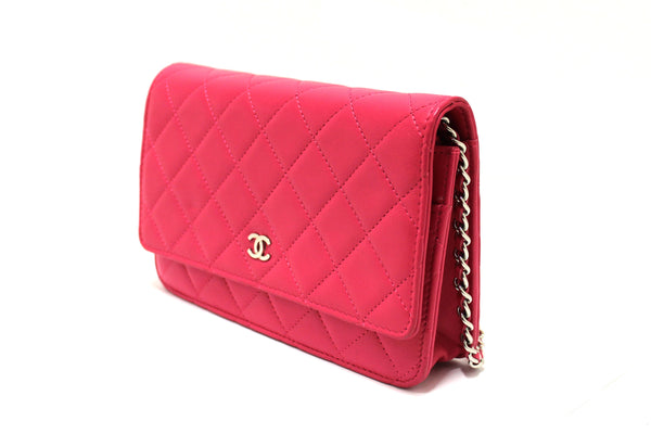 Chanel Fuchsia Pink Quilted Lambskin Leather Wallet | Italystation.com - Now at italystation.com