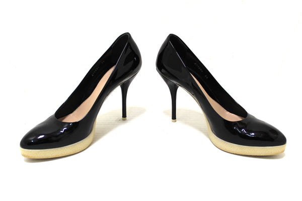 Gucci Black Patent Leather and White Rubber Pumps Heels Size 39 | Italystation.com - Shop Now at italystation.com