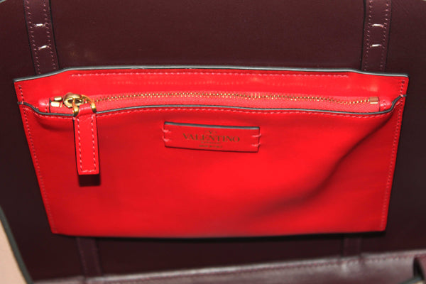 Valentino Garavani Neutral Calfskin Leather Vlogo Fillme MediumTote