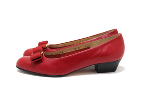 Salvatore Ferragamo Calfskin Red Leather Kitten Heel with Bow Size 6B