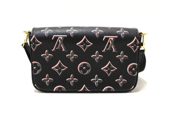 Louis Vuitton Black and Pink Felicie Strap and Go Pochette Bag