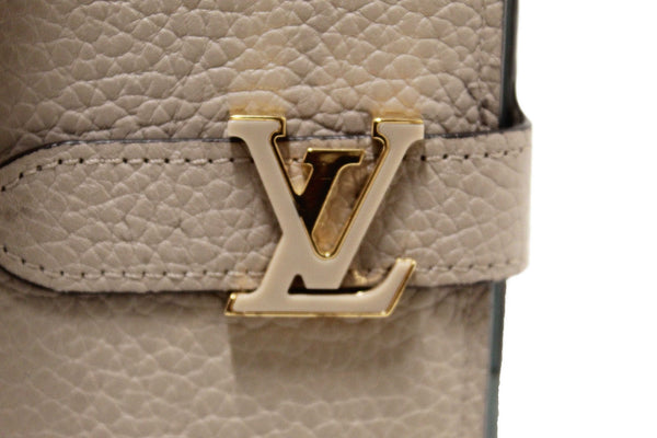 Louis Vuitton Galet Grey Grained Taurillon Leather LV Vertical Wallet