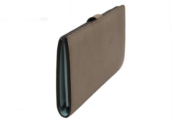 Louis Vuitton Galet Grey Grained Taurillon Leather LV Vertical Wallet