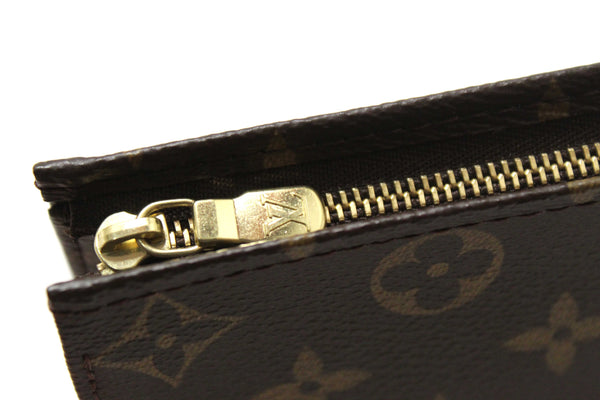 Louis Vuitton Classic Monogram Toiletry Pouch 19 Cosmetic Bag