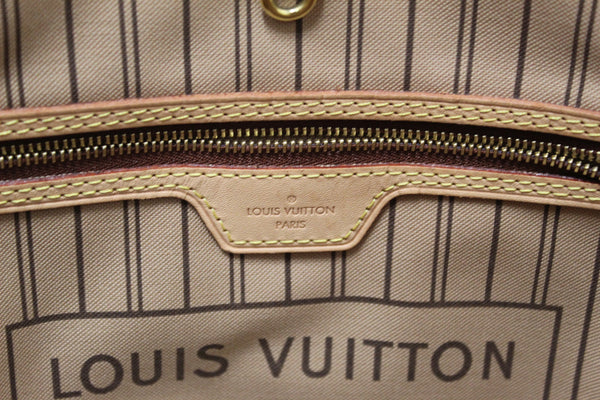 Louis Vuitton Classic Monogram Neverfull MM Tote Shoulder Bag