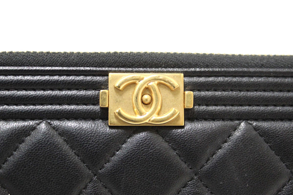 Chanel Black Lambskin Quilted Small Boy Zipped Pouch
