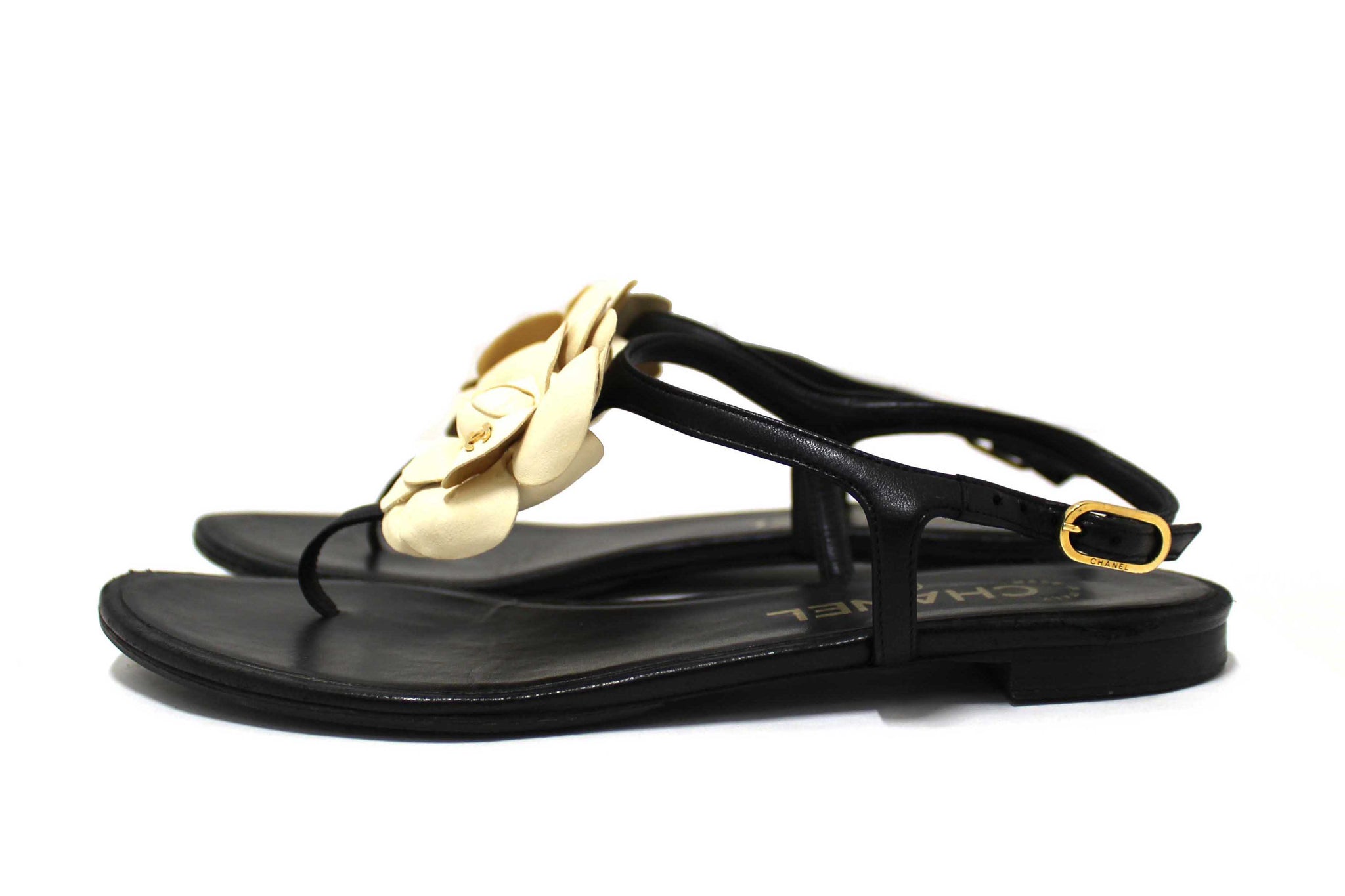 Chanel Black & White Leather Camellia Thong Sandals Size 37C