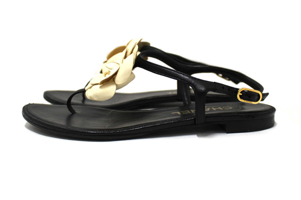 Chanel Black & White Leather Camellia Thong Sandals Size 37C