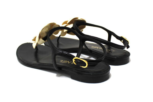 Chanel Black & White Leather Camellia Thong Sandals Size 37C