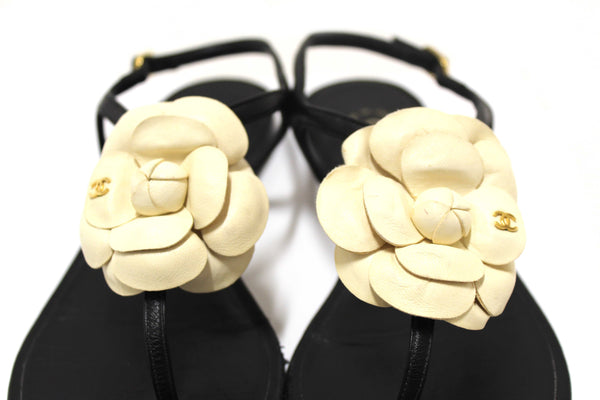 Chanel Black & White Leather Camellia Thong Sandals Size 37C