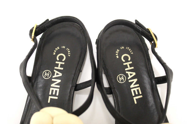 Chanel Black & White Leather Camellia Thong Sandals Size 37C