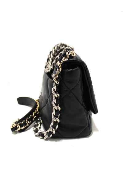 Chanel 19 中型黑色絎縫小羊皮皮革肩斜背包