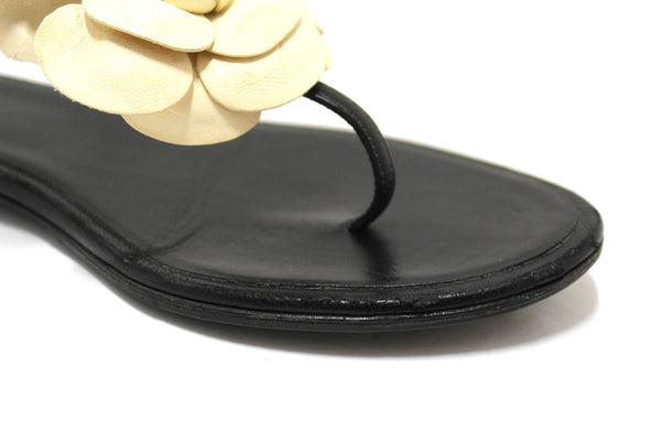 Chanel Black & White Leather Camellia Thong Sandals Size 37C