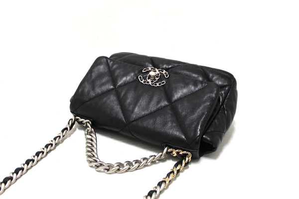 chanel 19 medium black quilted lambskin leather shoulder crossbody bag | Shop Now at Italystation.com