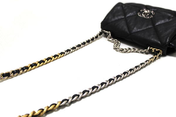 chanel 19 medium black quilted lambskin leather shoulder crossbody bag | Shop Now at Italystation.com