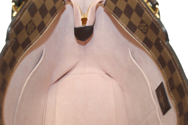 路易威登（Louis Vuitton）達米爾·埃比（Damier Ebene）和粉紅色皮革球衣手提袋