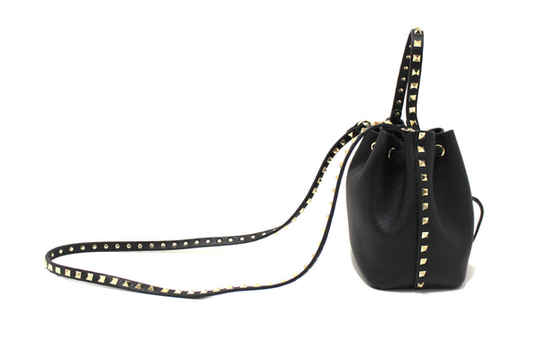 New Valentino Black Leather Small Rockstud Bucket Messenger Bag
