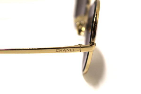 Chanel Black and Gold Oversize Sunglasses | Italystation.com - Shop Now at italystation.com