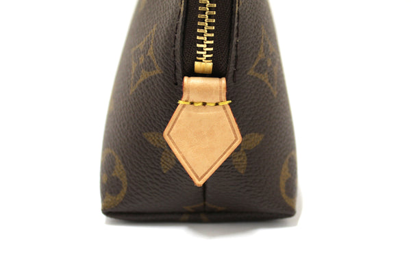 Louis Vuitton Classic Monogram Canvas Cosmetic Pouc | Italystation.com - Now at italystation.com