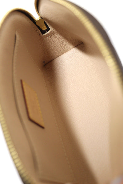 Louis Vuitton Classic Monogram Canvas Cosmetic Pouc | Italystation.com - Now at italystation.com