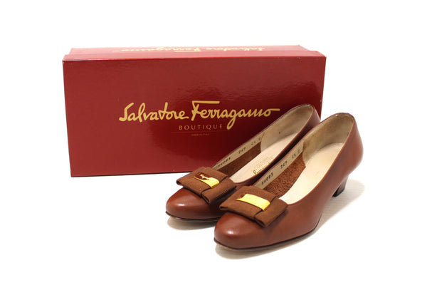 Salvatore Ferragamo Brown Vara Bow Leather Kitten Heel Pumps Size 4.5B