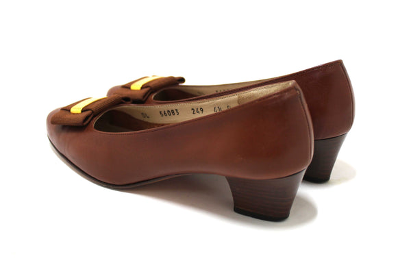 Salvatore Ferragamo Brown Vara Bow Leather Kitten Heel Pumps Size 4.5B